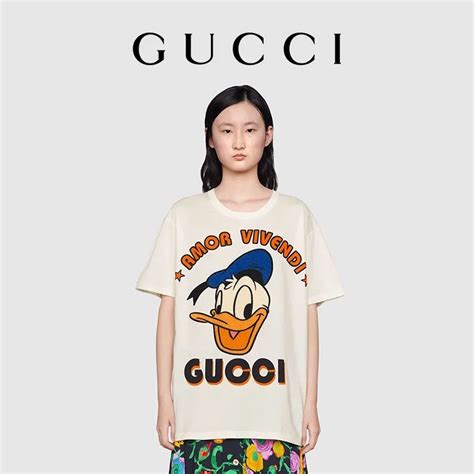 mua ao Gucci nữ